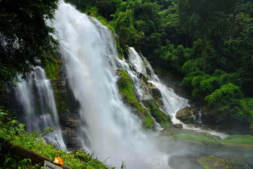 From Chiang Mai: Doi Inthanon National Park Day Trip - The walking and weather reality: what your day feels like