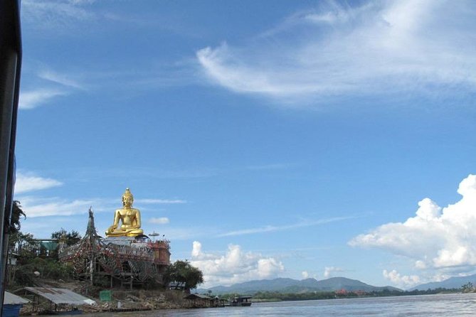 From Chiang Mai: White and Blue Temple & Golden Triangle Day Trip - Pickup, a 9-Seater VIP Van, and a Professional English Guide