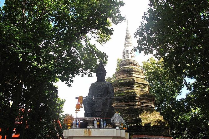 From Chiang Mai: White and Blue Temple & Golden Triangle Day Trip - Price and Value at $189: What’s Included, What’s Not