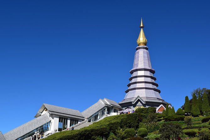 Full-Day Doi Inthanon Nature Tour from Chiang Mai - Wachirathan Falls: A Short Walk With a Real Payoff