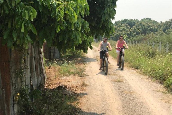 Full-day E-bike Countryside and Nam Phrae (flat-hilly, GUIDED) - Hang Dong and the shorter local pauses