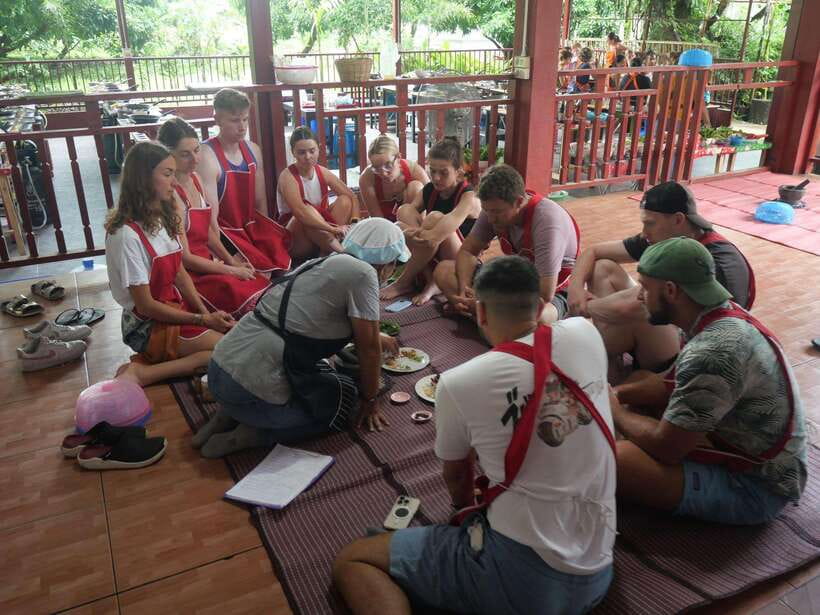 Full Day Thai Cooking Class in Organic Farm and Market - Dining in the Organic Kitchen Garden (Yes, You Eat What You Made)