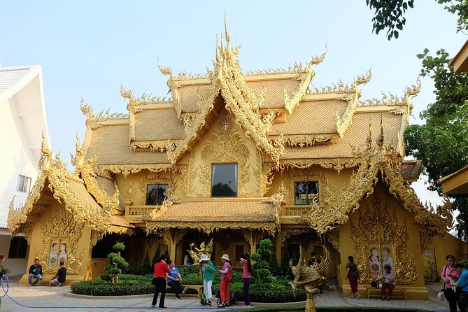 Golden Triangle, White, Black, Blue Temple Full Day Tour From Chiang Mai - Wat Rong Khun (White Temple): the rules, the artwork, and the photo pay-off