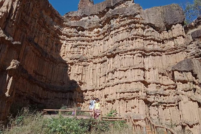 Grand Canyon Chiang Mai Private Tour with Pottery Village - Pha Chor and the Grand Canyon Chiang Mai: rock formations and clear water views