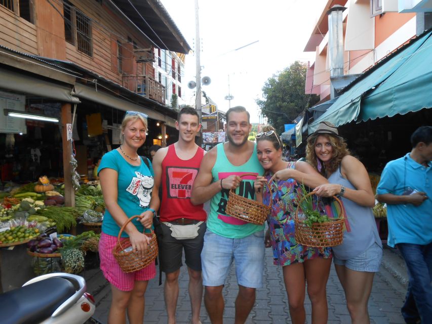 Half-Day Cooking Class with Market Tour - Who this cooking class is best for