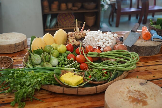 Half Day Guided Thai Cooking Class in Chiang Mai - Pickup, meeting point, and the simple logistics that keep the class fun