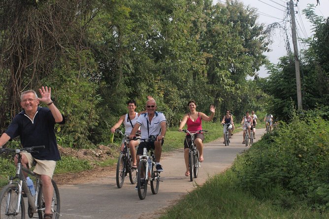 Half-Day Lanna Countryside Cycling Tour in Chiang Mai - Why This Lanna Countryside Bike Tour Feels Like a Real Escape