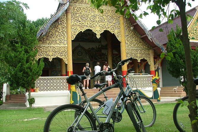 Half-Day Lanna Countryside Cycling Tour in Chiang Mai - Lunch, Bottled Water, and Helmets: The Included Comforts That Save Your Day