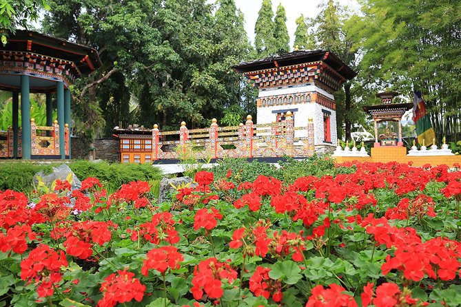 Half Day Phra That Doi Kham Temple and Royal Park Rajapruek (Private Tour) - How this half day works: fast, guided, and efficient