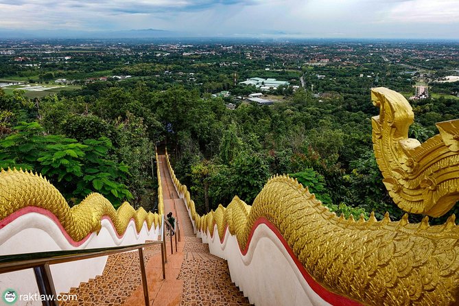 Half Day Phra That Doi Kham Temple and Royal Park Rajapruek (Private Tour) - Royal Park Rajapruek: agritourism gardens in 90 minutes