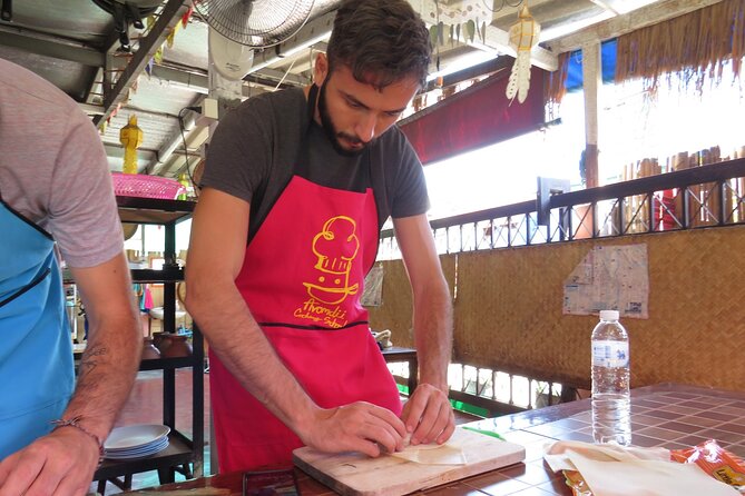 Half-Day Thai Cooking Class and Market Tour From Chiang Mai - Pickup, meet point, and the rhythm of the half day