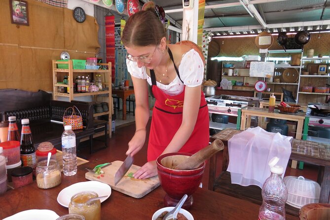 Half-Day Thai Cooking Class and Market Tour From Chiang Mai - The market tour: herbs, spices, and what to actually buy
