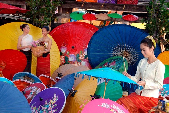Half Day Traditional Handicraft Craftsmanship Tour from Chiang Mai - First stop: from hotel comfort to San Kamphaeng’s craft highway