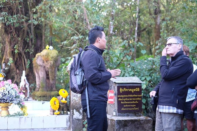 Inthanon Day Trip from Chiang Mai with Lunch - Group or Private - Twin Pagodas Gardens: A Calm Temple Stop With Real View Potential