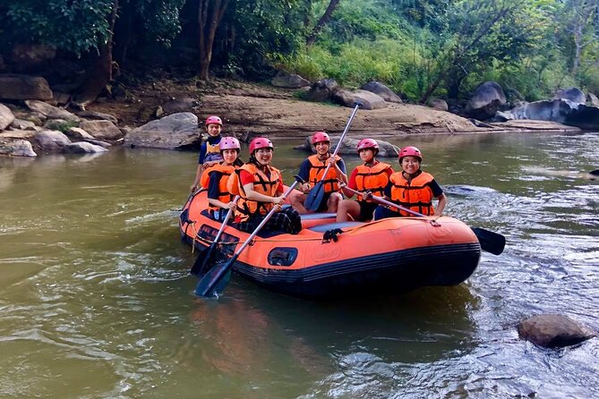 Khampan Rafting: White Water Rafting Guided Adventure in Chiang Mai - The Mae Taeng River Run: 10 km of Rapids and 14+ Moments