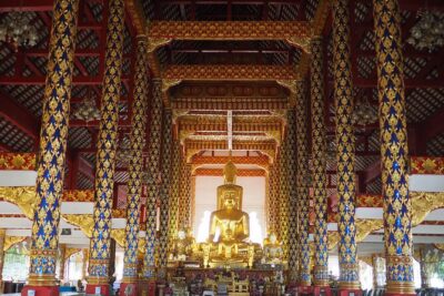 Lady Driver and Guide - Wat Phra That Doi Suthep: the mountaintop start that sets the tone