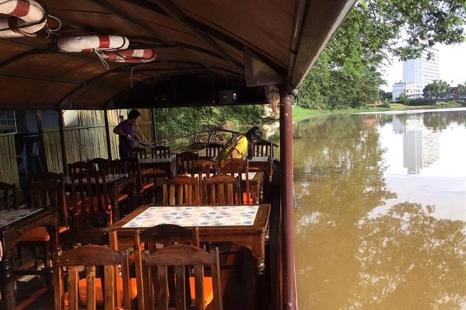 Magical Evening Dinner Cruise on the Ping River - Drinks Onboard and the Smart Casual Dress Code