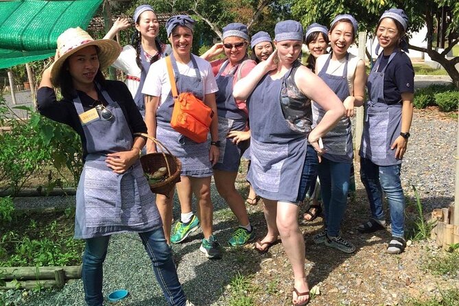 Morning Cooking Class in Traditional Pavilion with Beautiful Garden - Chiang Mai - What You’ll Cook: Tom Yam, Tom Kha, Pad Thai, Green/Red Curry, Mango Sticky Rice