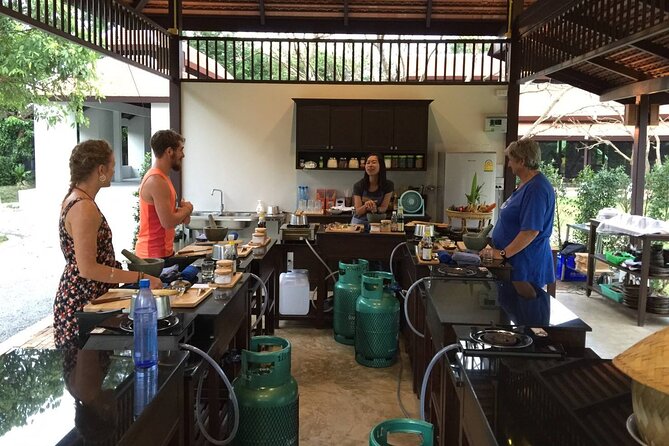 Morning Cooking Class in Traditional Pavilion with Beautiful Garden - Chiang Mai - The Food + Setting Combo: Why This Feels Authentic (Not Just Tourist Food)