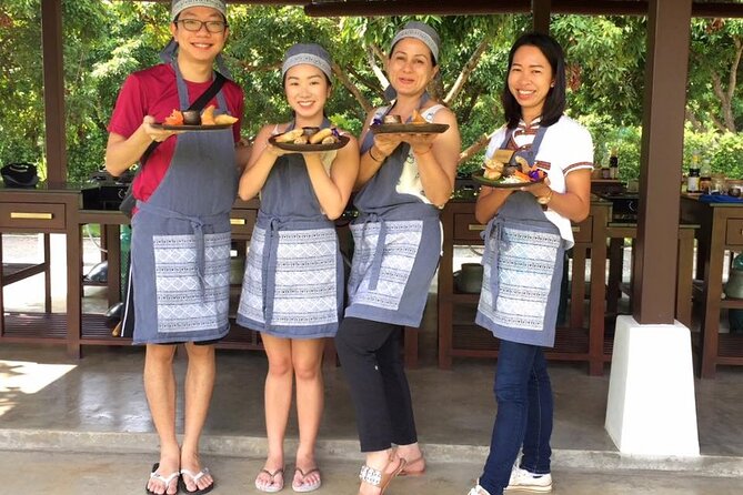 Morning Cooking Class in Traditional Pavilion with Beautiful Garden - Chiang Mai - What to Bring and How to Make the Most of It