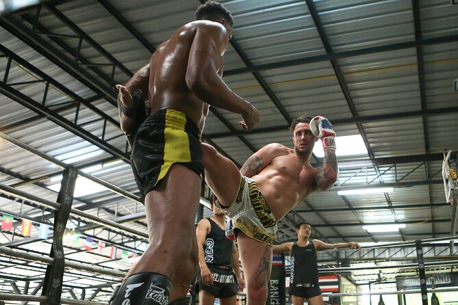 Muay Thai Experience - 1/2 Day - Gear, wraps, and showers: the “included” details that save the day