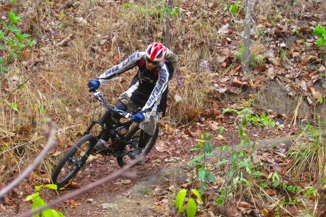 No.1 Chiang Mai: Advanced Downhill Mountain Biking, Suthep N.Park - Quick packing tips for a technical downhill day