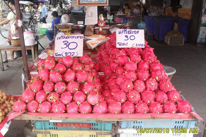 No.1 Chiang Mai: Historical City Bike Tour - Market Time and Museum Stops: The Part You’ll Remember After the Bike Is Locked
