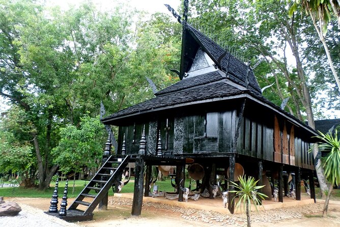 One Day Tour Chiang Rai(White Temple , Blue Temple, Black House) Private Tour - Price and value: what $156.43 buys (and what you still handle)