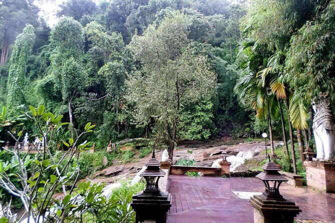 One Day Tour Doi Suthep Temple, Palad Temple, Orchid Farm, Longneck hill tribe village (Private tour) - Price and value: is $129.70 per person fair?