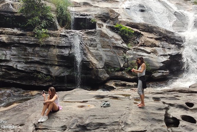 Private: 3 days 2 night trip: ChaingMai-Chaingrai- The Golden Triangle trip - Golden Triangle day: Chan market, Opium House, and Mekong boat time