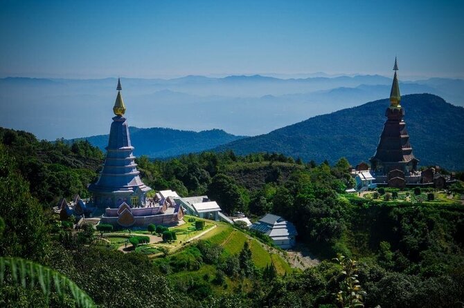Private All-Inclusive Doi Inthanon & Pha Dok Siew Waterfall Tour - The Peak of Doi Inthanon: worth it, but manage expectations