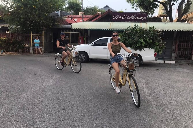 Private Chiang Mai Half-Day Bike Tour - Getting Started: Wat Chai Mongkhon, Pickup, and Bike Fitting