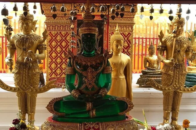 Private Day Tour Doi Suthep Temple and Handicraft Center - San Kamphaeng Road: handicrafts you can actually shop with time