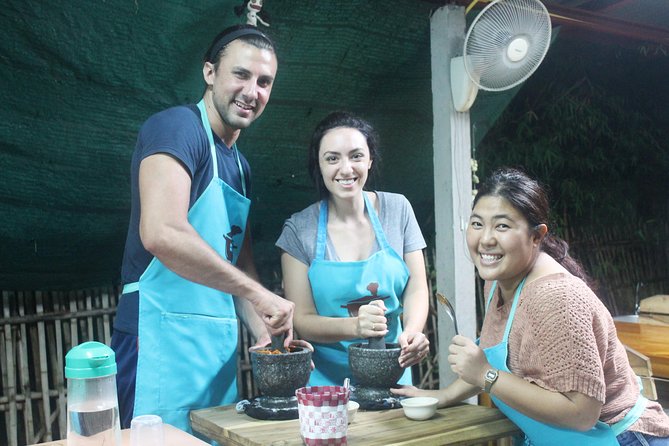 Private Dinner Cooking Class with Benny in Chiang Mai - The “second look” in the market