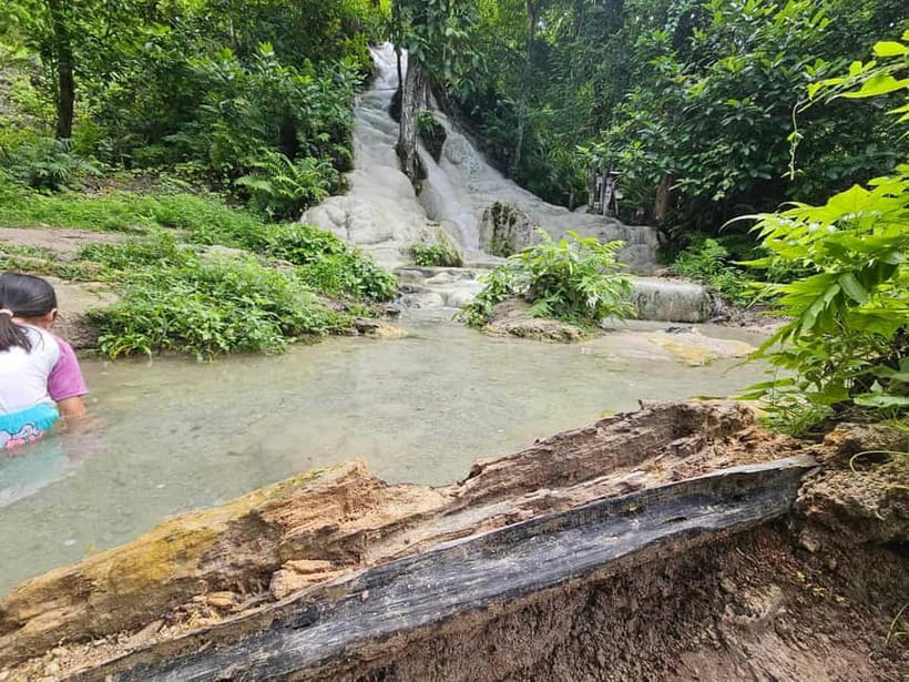 Private : Sticky Waterfall & Secret Temple & Karen Village. - Lunch and the local-food factor: one proper meal, not a rushed snack