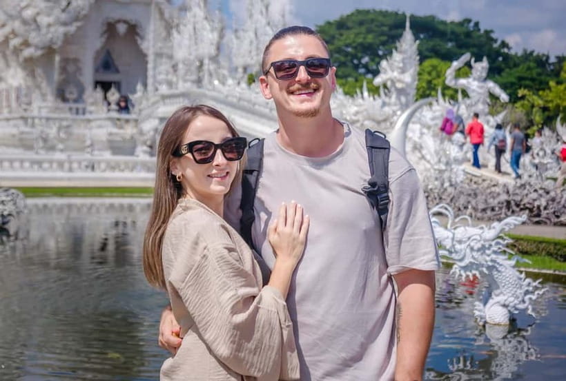 Red, Blue, White Temples & Hot Spring Trip from Chiang Mai - Morning Pickup in Chiang Mai Old Town: When the Day Really Starts