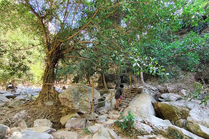 Secret Waterfall and Bamboo Rafting from Chiang Mai - Lunch at a Local Restaurant: The Right Way to End an Active Day