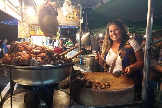Small-Group Chiang Mai Evening Street Food Tour - Pacing, spice levels, and how not to ruin your night