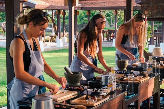 Sunset Thai Cooking with Grandma - Farm & Evening Feast - Who should book Sunset Thai Cooking with Grandma