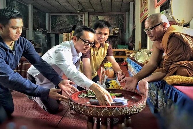 Talk to Buddhist monk & craft work in temple - Should you book it?