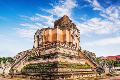 The Best City Tour View Points Wat Doi Suthep, Wat Chedi Luang and Wat Pha Lat - Hotel Pickup, Small Group, and the Air-Conditioned Sanity Factor