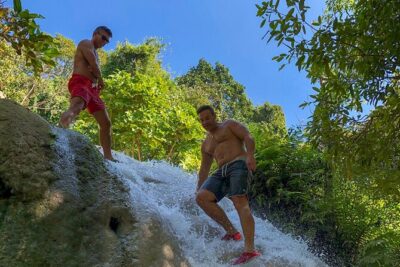 The Original Sticky Waterfalls Tour Chiang Mai Thailand - From Tha Phae Gate to Mae Taeng: Comfortable Hops Before the Main Event