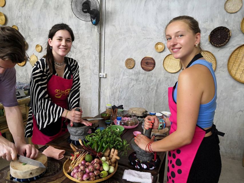 We Cook Thai Home Garden Cooking School - Getting to Mam’s Home Kitchen (And What the Setup Feels Like)