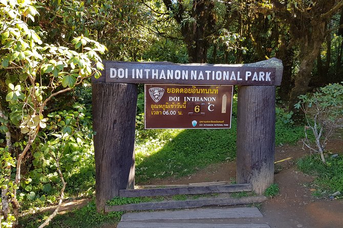 Wow! Doi Inthanon National Park Adventure, Lunch & Entry Included - Hotel Pickup, Then a Long Scenic Drive From Chiang Mai
